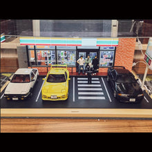 1/18 Scale Japanese 7-Eleven Convenience Store Diorama Building Scene Car Model with USB Lights