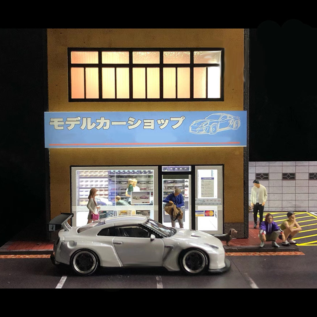 1/64 scale model shop diorama building scene model with parking area