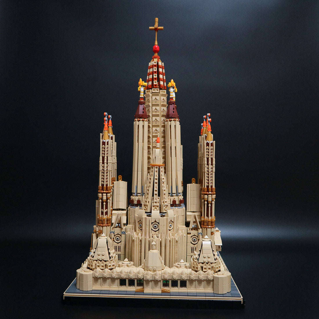 moc-65795 sagrada familia building block set (10045pcs)