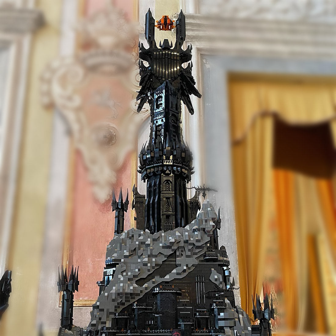 moc-164351 ucs barad-dur dark fortress building blocks set (17693pcs)