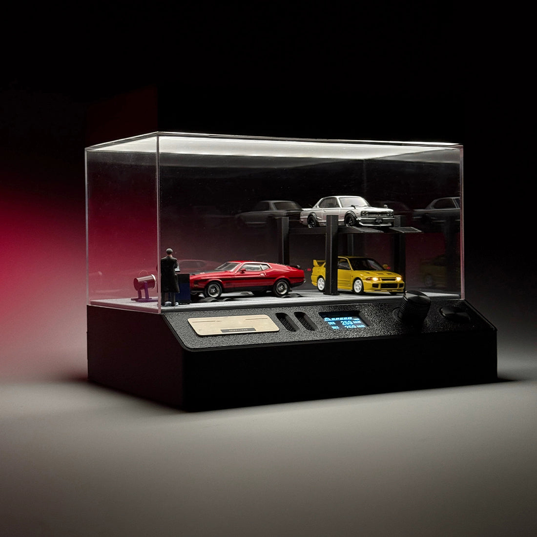 1/64 Scale Miniature Dynamic Garage Diorama Display Stand with LED Vehicle Test Bench